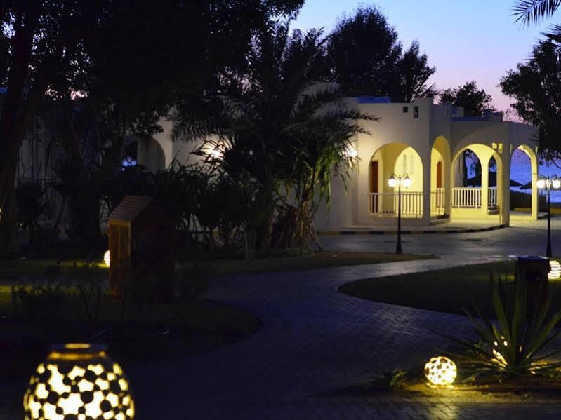 Umm Al Quwain Beach Hotel Dış mekan fotoğraf